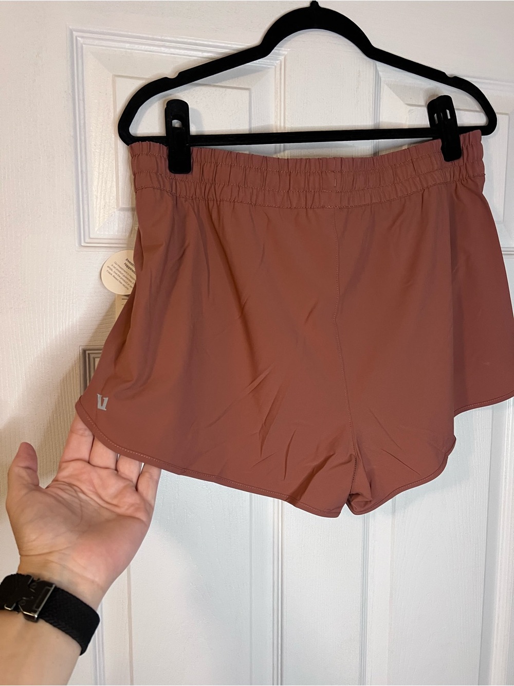 #758 NWT Vuori Clementine Short 2.0 Rosewood XL Lined Running Shorts - Picture 3 of 8